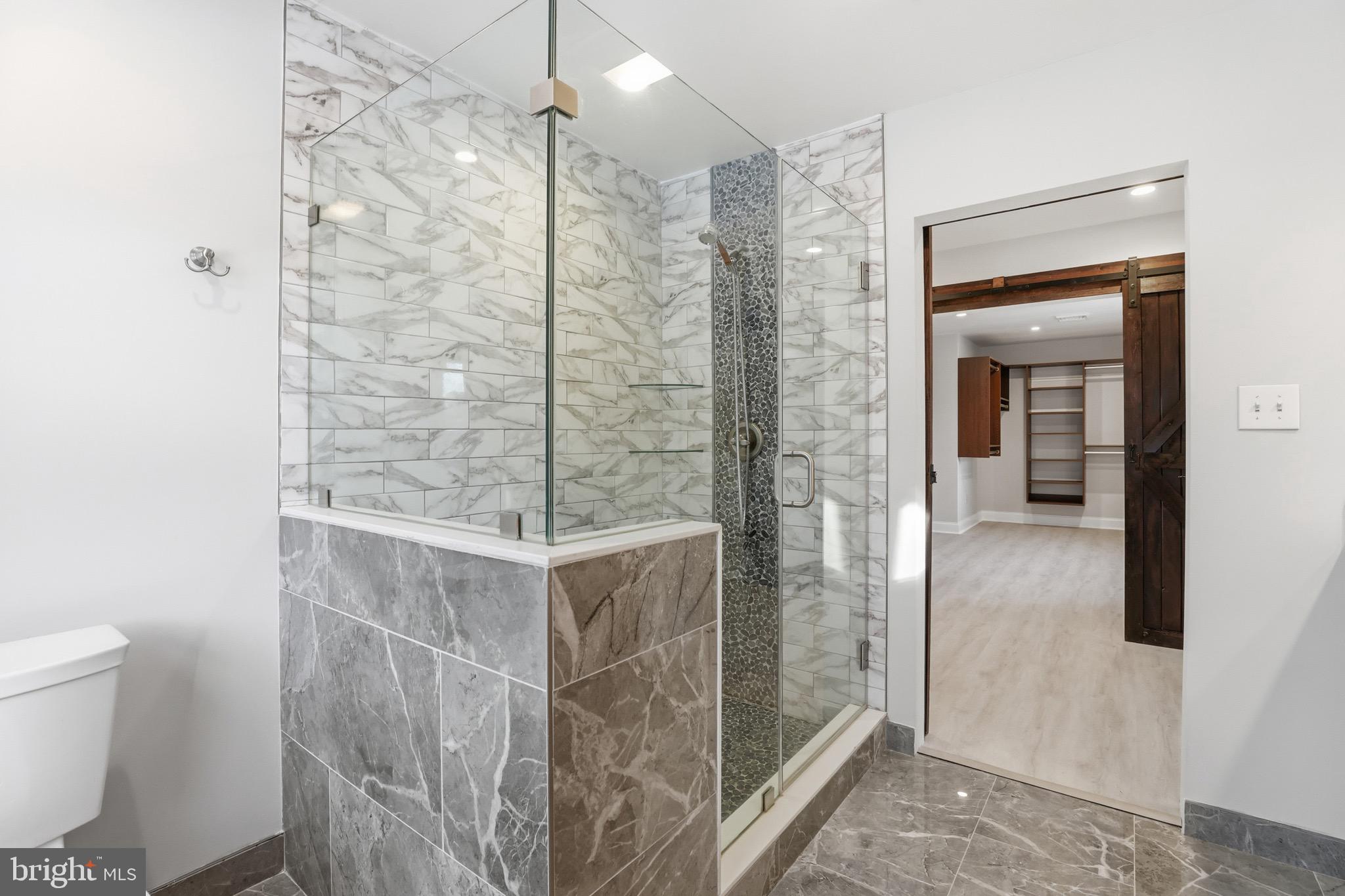 26410 Haines Road Clarksburg, MD 20871 - Photo 17 of 33 MASTER BATH