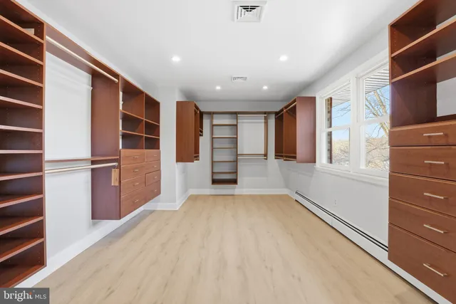 $1,500,000 | 26410 Haines Road, Clarksburg, MD 20871