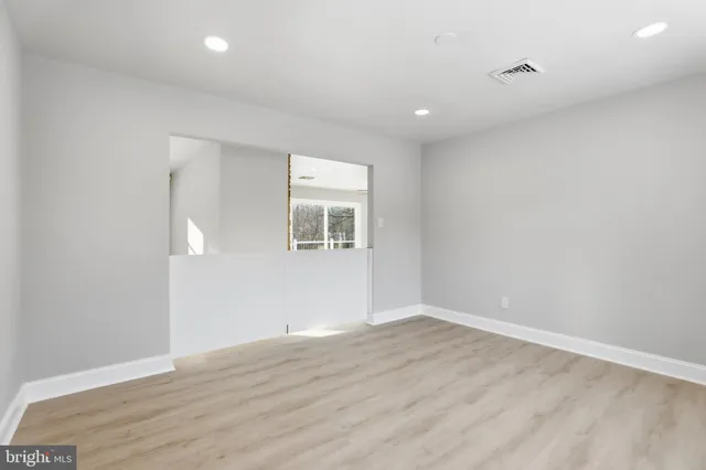 $1,500,000 | 26410 Haines Road, Clarksburg, MD 20871