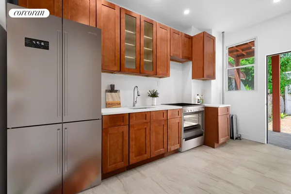$949,000 | 1267 Teller Avenue | Concourse