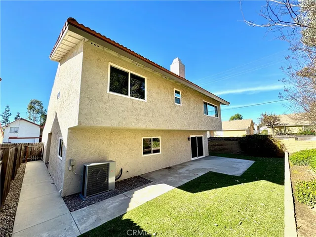 $1,299,000 | 25381 Esrose Court, Lake Forest, CA 92630