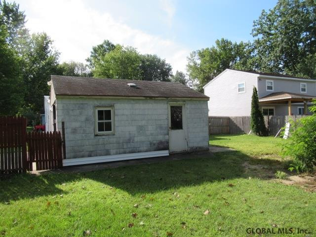 403 Gifford Road Schenectady, NY 12304 - Photo 1 of 1 Photo 1
