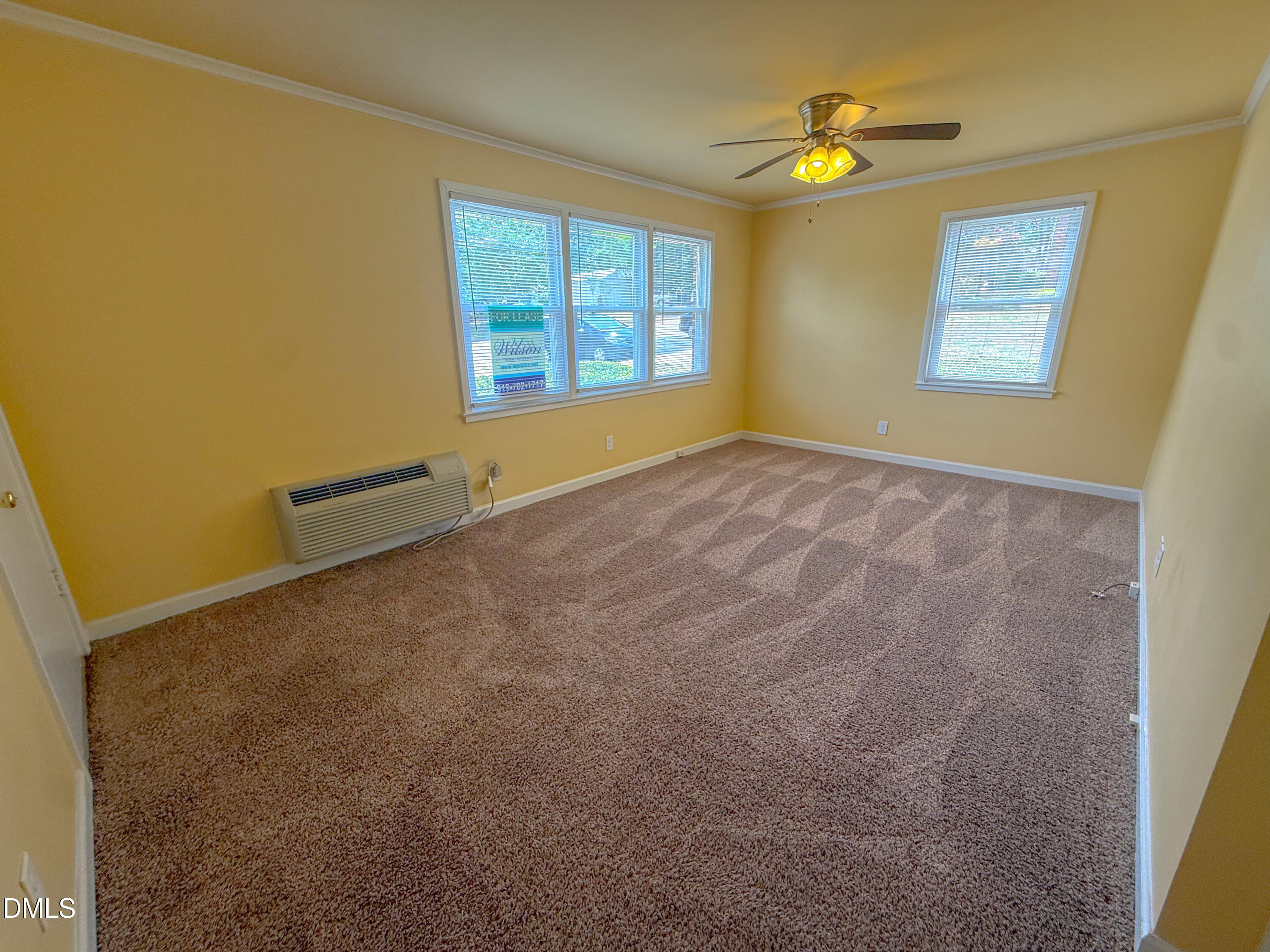 833 Daniels Street, Unit A Raleigh, NC 27605 - Photo 4 of 12