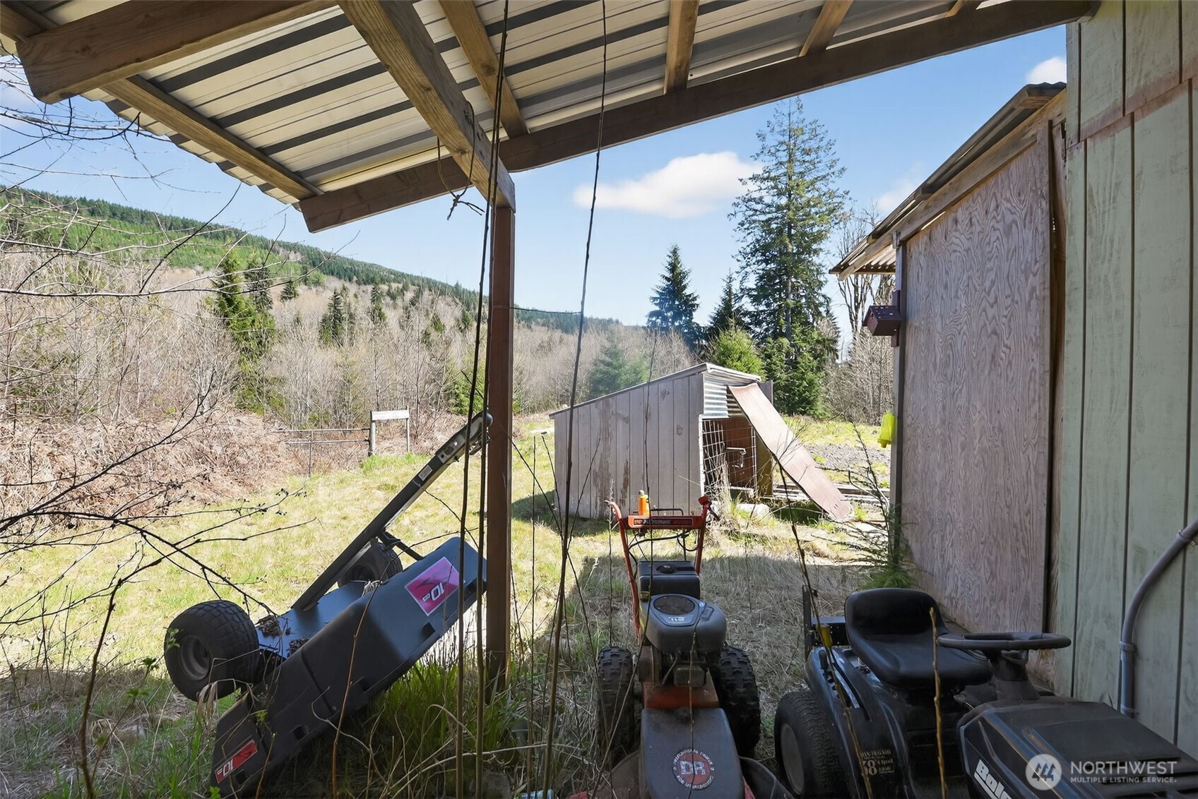 210 Bellicum Road Morton, WA 98356 - Photo 6 of 31