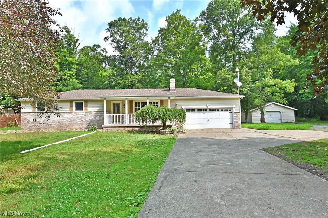 3340 Carson Salt Springs Road Warren, OH 44481 - Photo 1 of 35 Gallery Image 1
