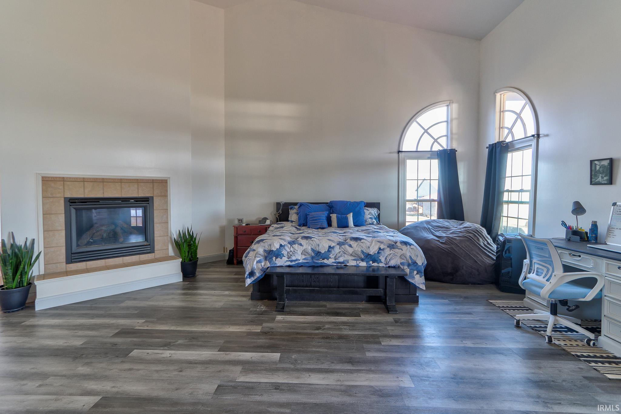 9211 Heim Road Chandler, IN 47610 - Photo 17 of 36 Gallery Image 17