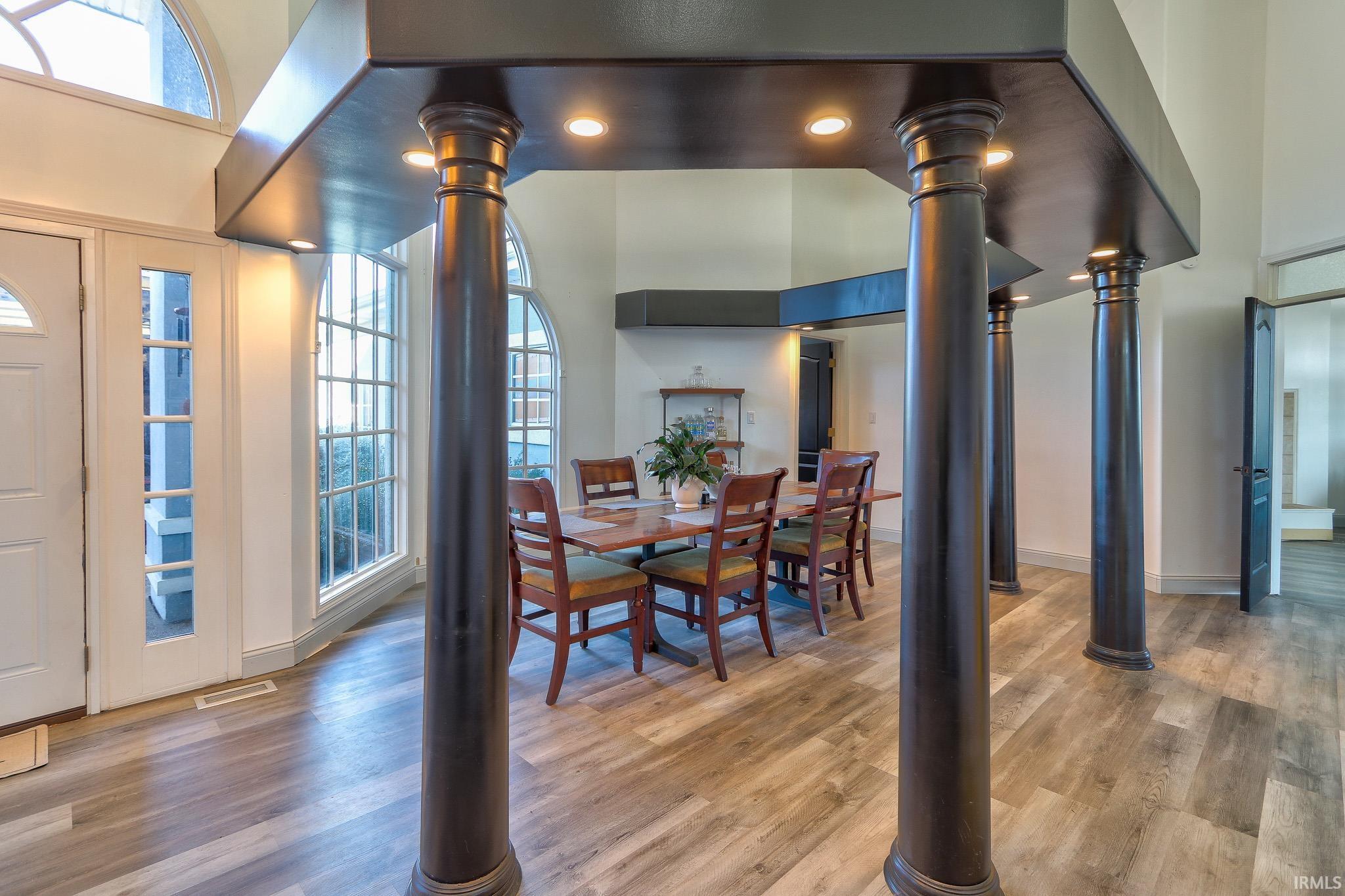 9211 Heim Road Chandler, IN 47610 - Photo 6 of 36 Gallery Image 6