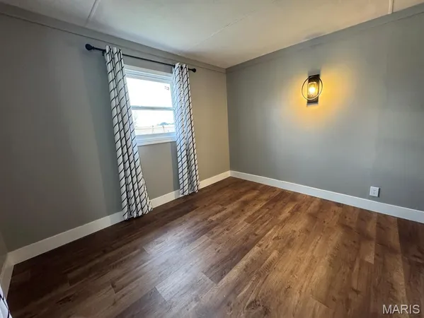 $69,900 | 500 Frisco Street, Campbell, MO 63933