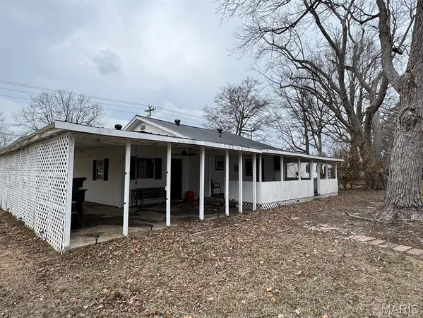 $69,900 | 500 Frisco Street, Campbell, MO 63933