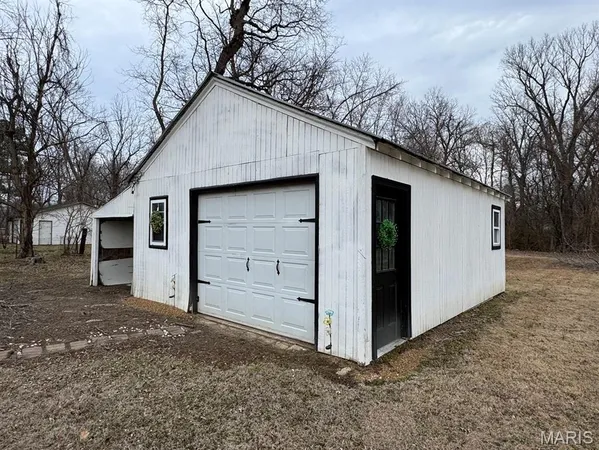 $69,900 | 500 Frisco Street, Campbell, MO 63933