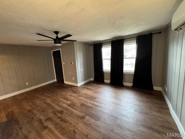 $69,900 | 500 Frisco Street, Campbell, MO 63933