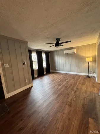 $69,900 | 500 Frisco Street, Campbell, MO 63933