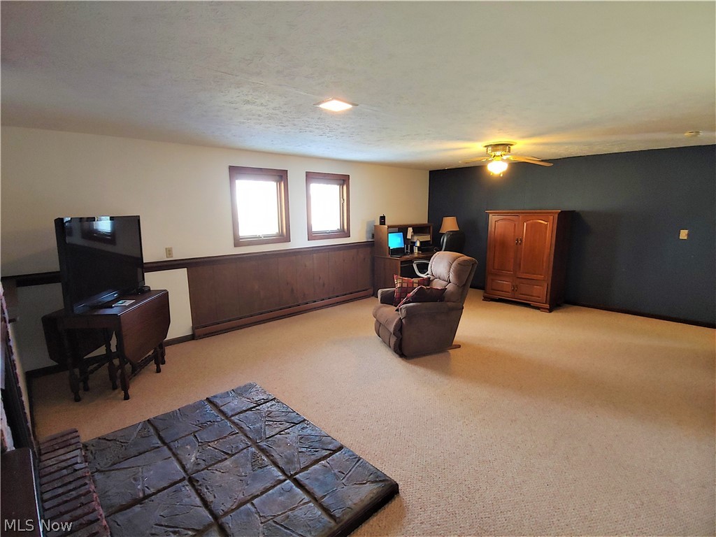 51646 Betts Road Wellington, OH 44090 - Photo 22 of 34