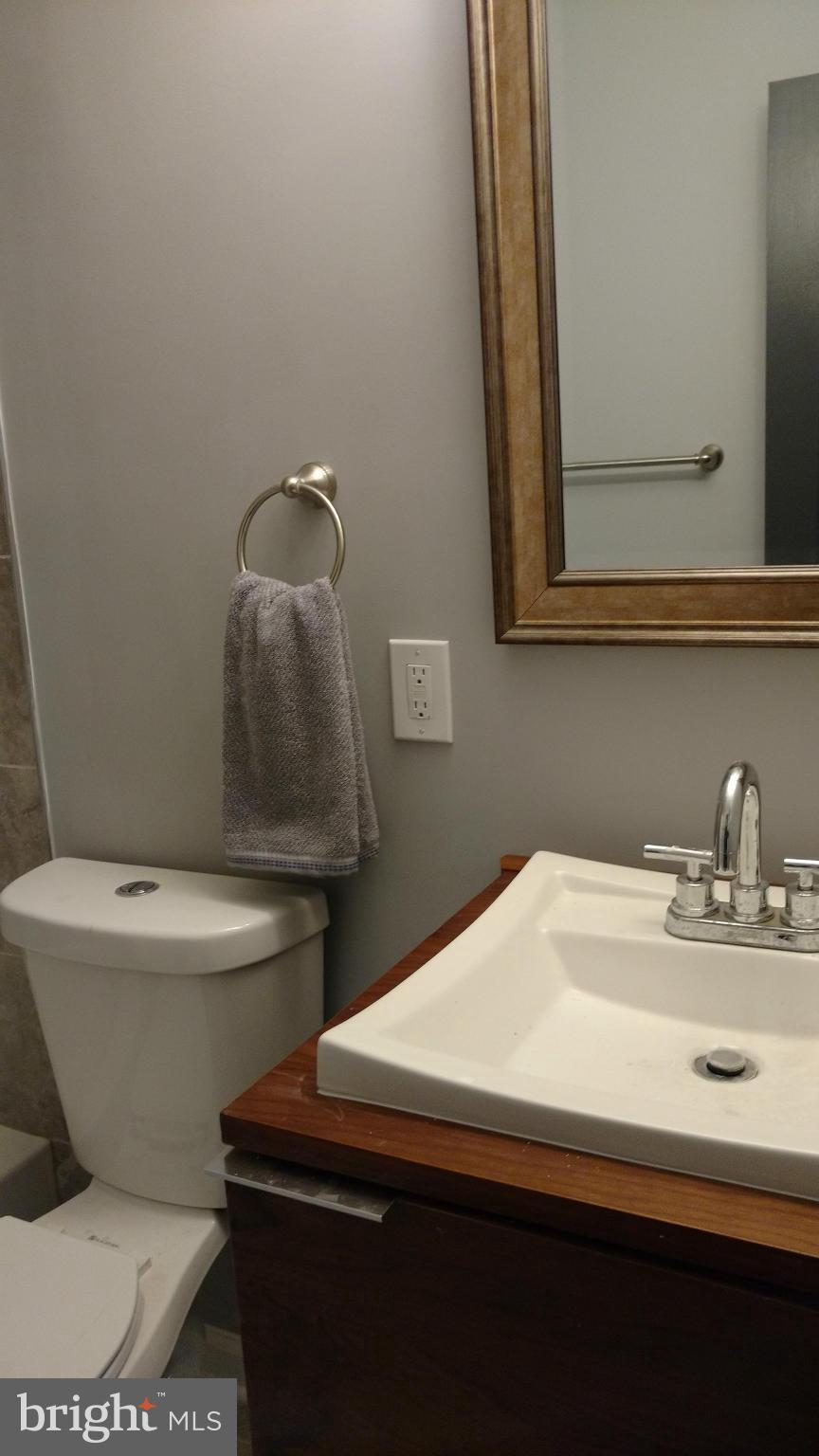 12806 Broadmore Road Silver Spring, MD 20904 - Photo 22 of 28 Bath