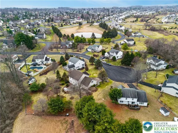 $615,000 | 5235 Surrey Court, Allentown, PA 18104