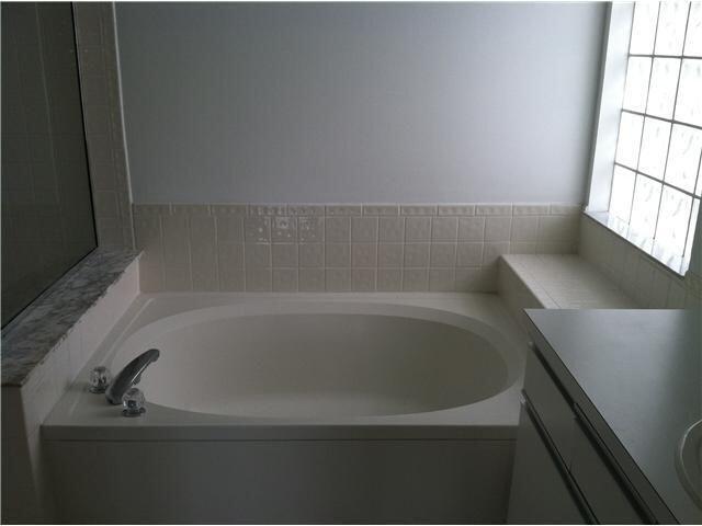 1743 Barnstable Road Wellington, FL 33414 - Photo 13 of 20 MasterBath3