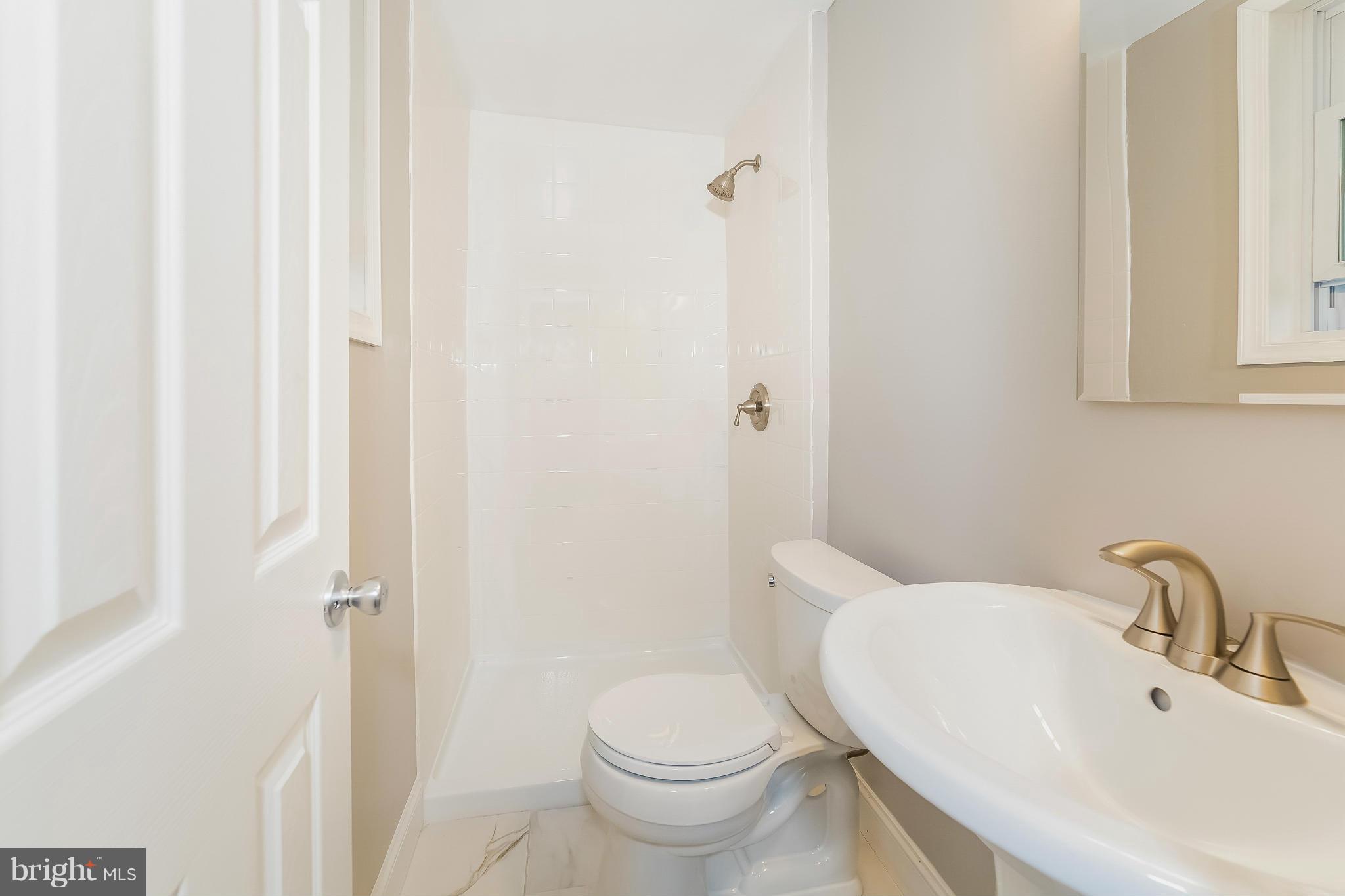 3925 Minden Road Silver Spring, MD 20906 - Photo 14 of 30 Bath (Master)