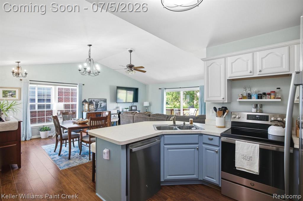 465 Victoria Lane Romeo, MI 48065 - Photo 4 of 25