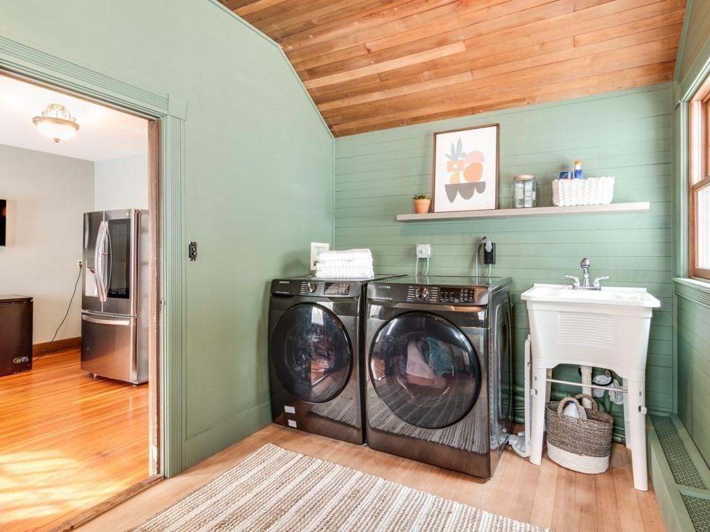 7 Emily Lane Gloucester, MA 01930 - Photo 21 of 41 a utility room with sink dryer and washer