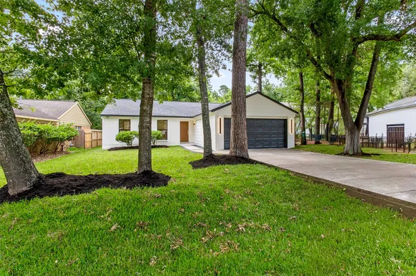 $399,000 | 21 North Wavy Oak Circle, Spring, TX 77381