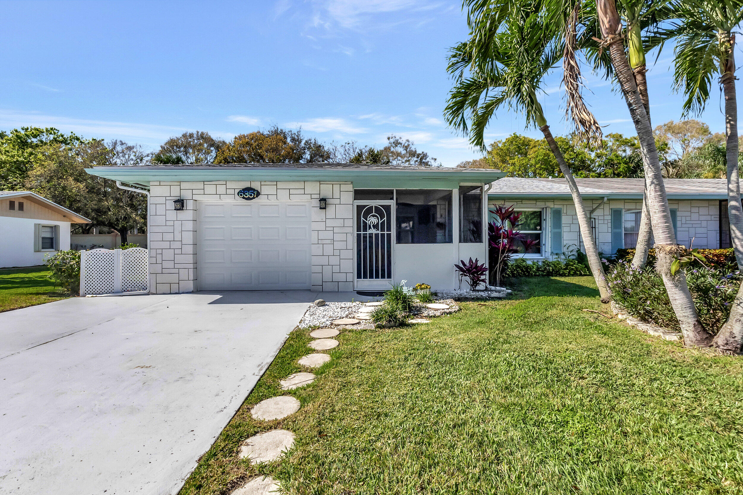 6351 Lasalle Road Delray Beach, FL 33484 - Photo 3 of 46 01_dsc_6975