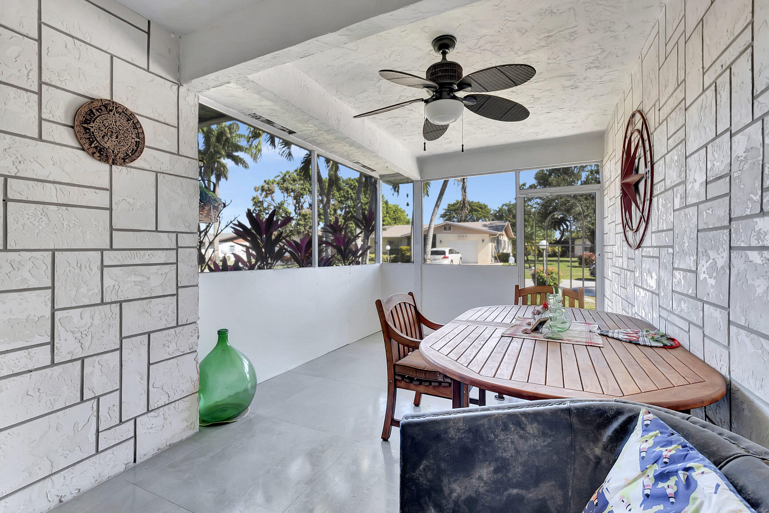 6351 Lasalle Road Delray Beach, FL 33484 - Photo 4 of 46 05_dsc_6995