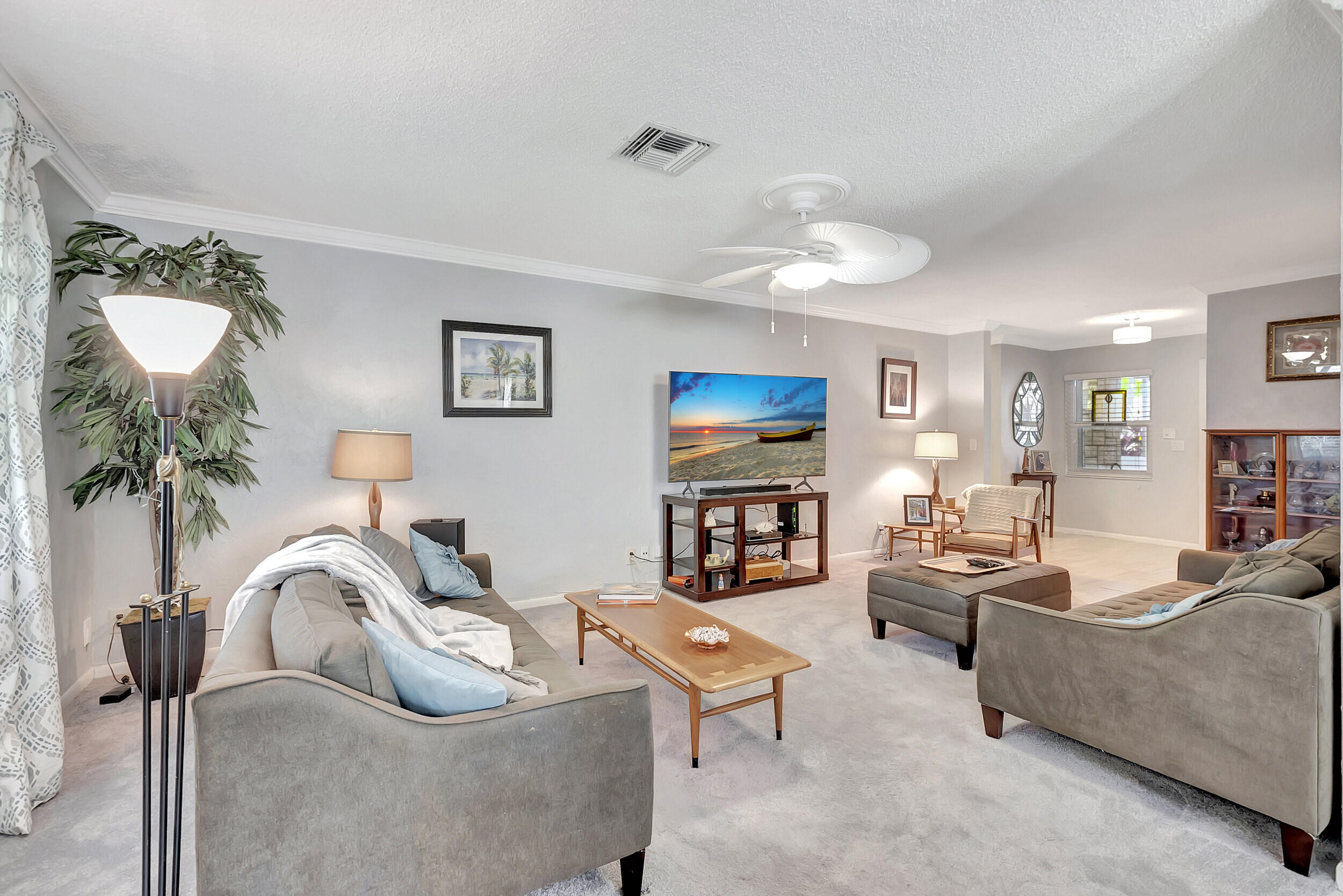6351 Lasalle Road Delray Beach, FL 33484 - Photo 8 of 46 09_dsc_7015