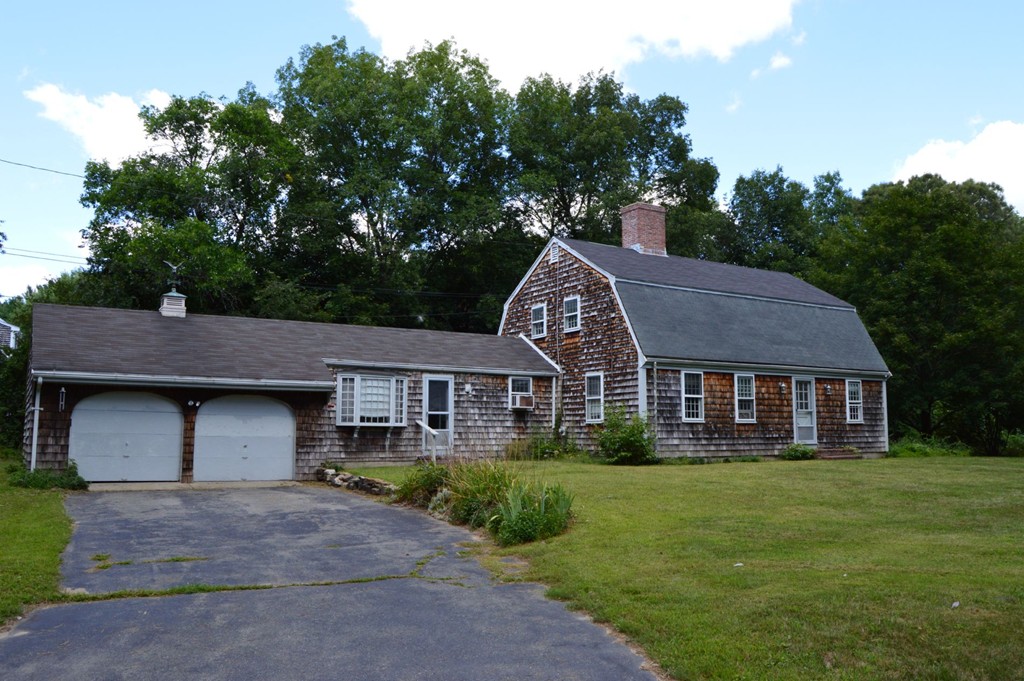 123 River Road Topsfield, MA 01983 - Photo 1 of 19