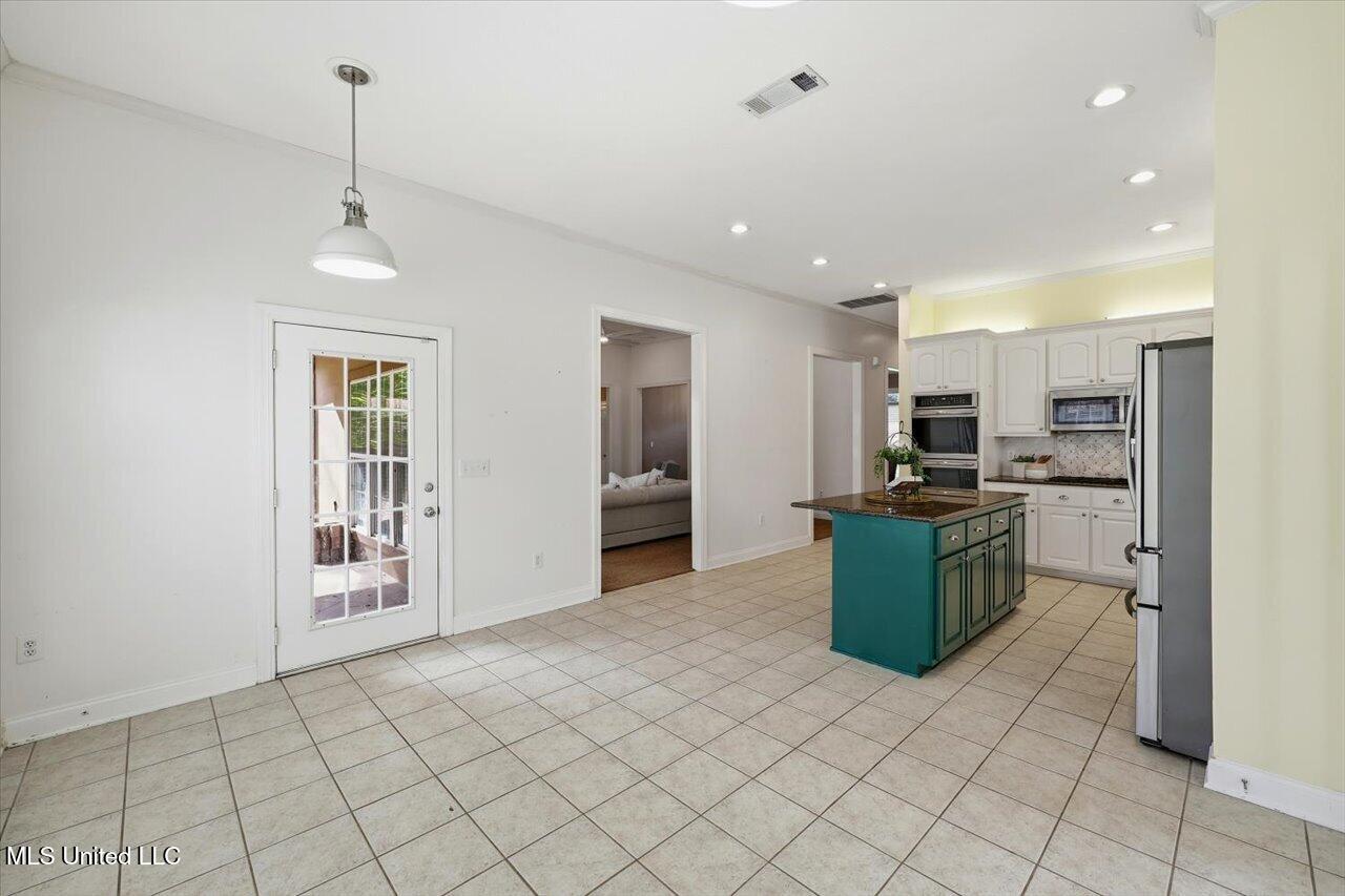 632 Sheringham Court Ridgeland, MS 39157 - Photo 15 of 41 15-632 Sheringham Ct _ Home Tours MS