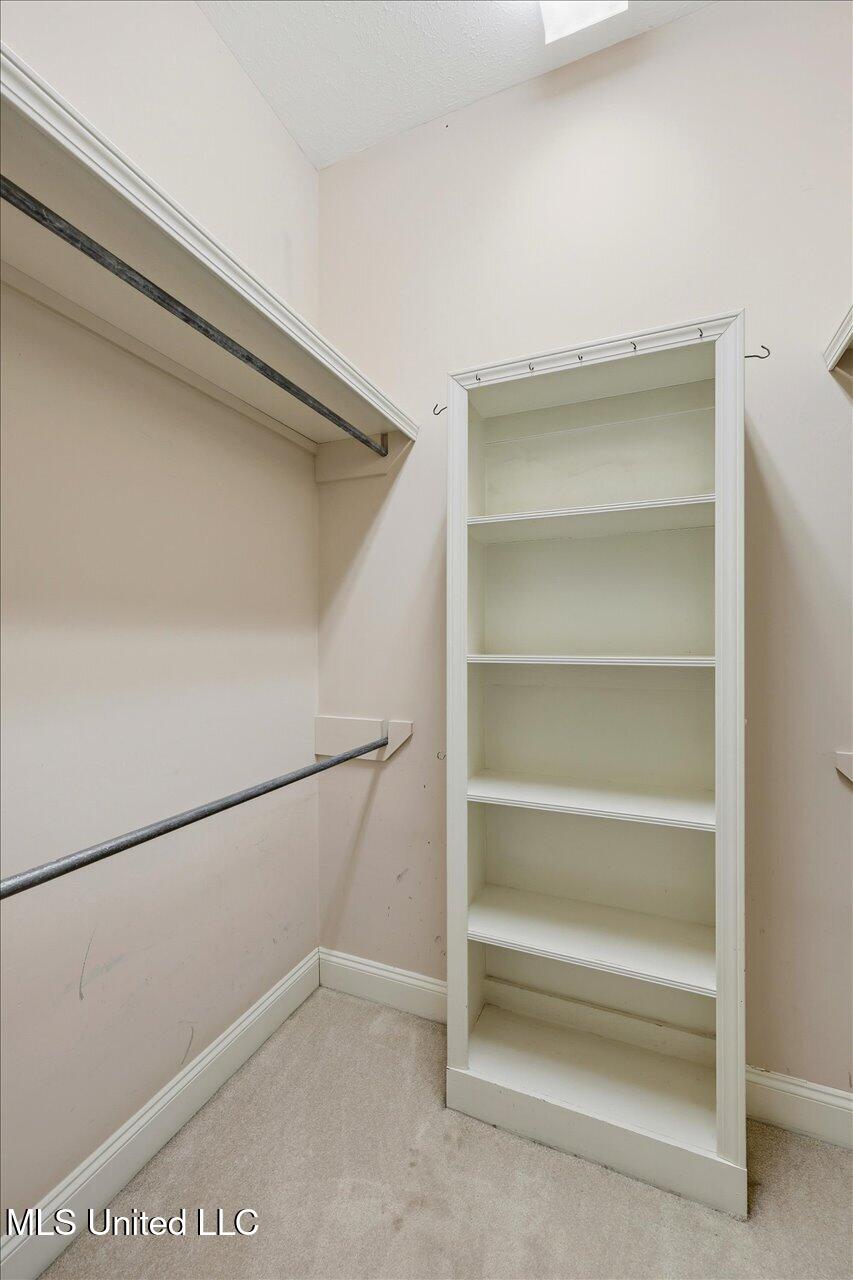 632 Sheringham Court Ridgeland, MS 39157 - Photo 22 of 41 24-632 Sheringham Ct _ Home Tours MS