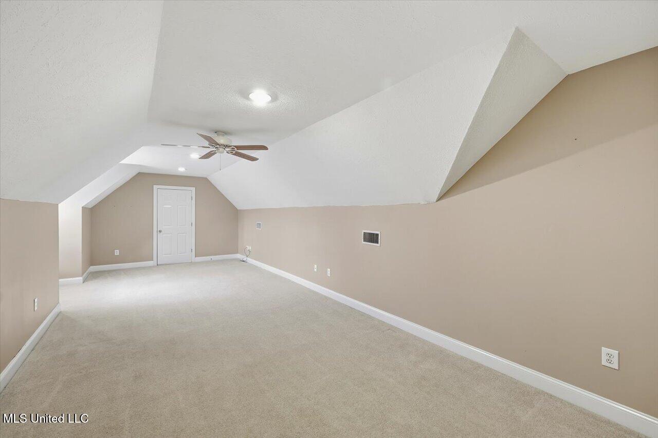 632 Sheringham Court Ridgeland, MS 39157 - Photo 30 of 41 32-632 Sheringham Ct _ Home Tours MS