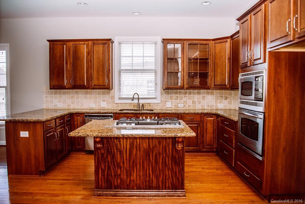 826 Front Street Fort Mill, SC 29708 - Photo 4 of 24