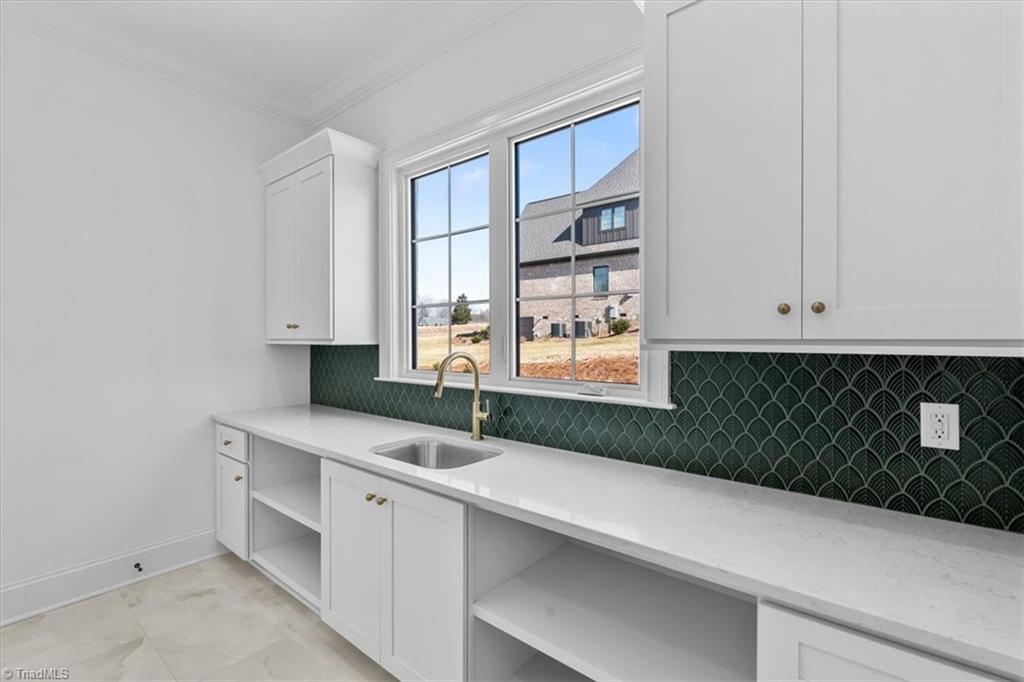 8105 Falcon Trail Oak Ridge, NC 27310 - Photo 19 of 40