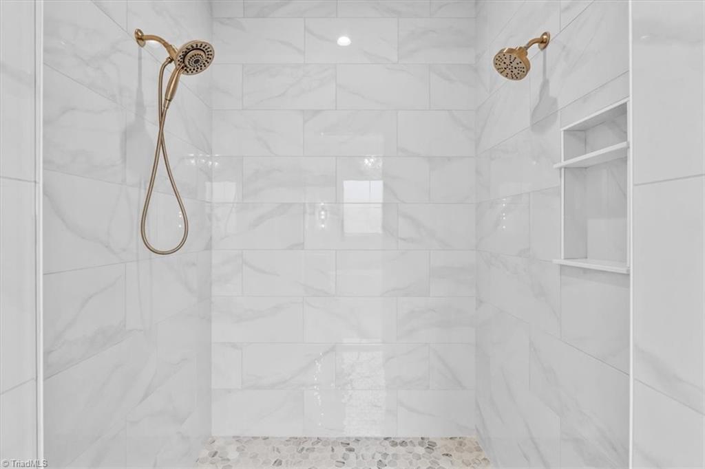 8105 Falcon Trail Oak Ridge, NC 27310 - Photo 23 of 40