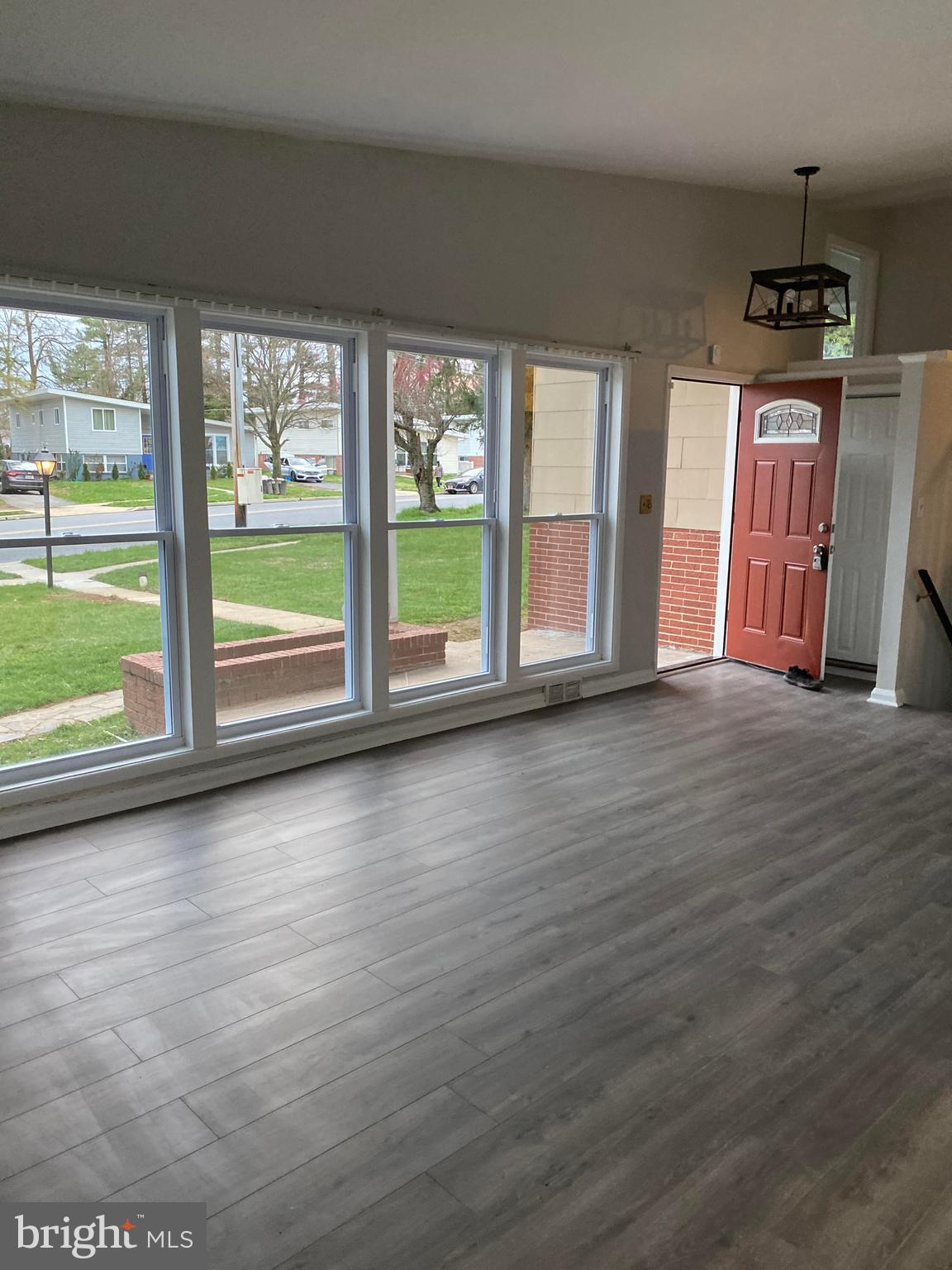 3504 Milford Mill Road Baltimore, MD 21244 - Photo 2 of 13 Entrance Level