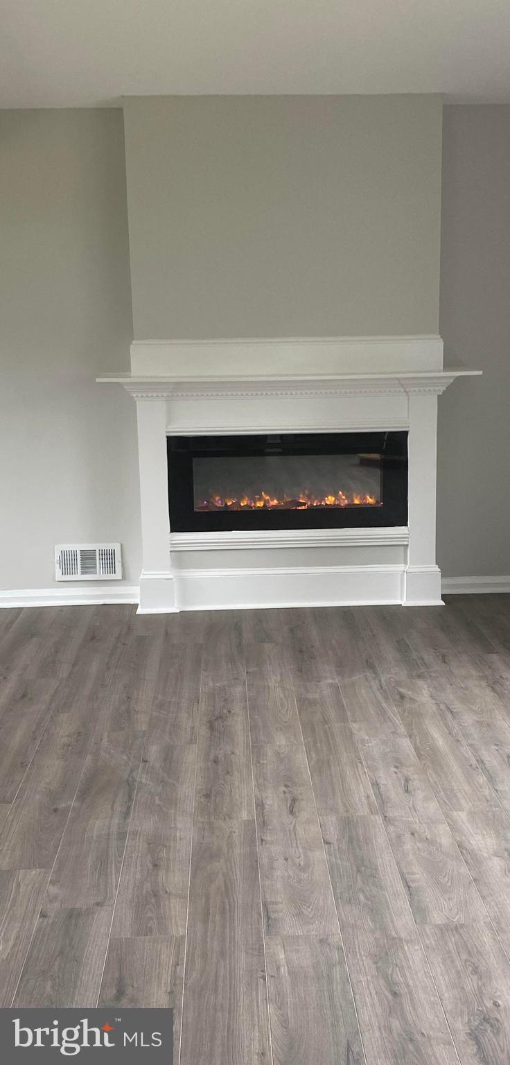 3504 Milford Mill Road Baltimore, MD 21244 - Photo 4 of 13 Fireplace
