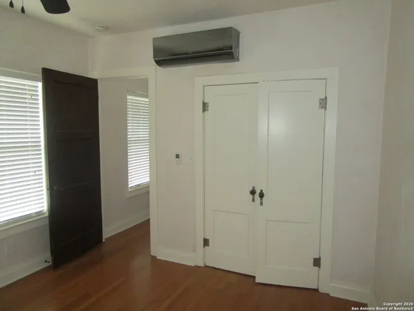 $1,150 | 403 West Elsmere Place, Unit 4, San Antonio, TX 78212