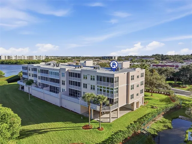 $410,000 | 6575 99th Way North, Unit 22301, St. Petersburg, FL 33708