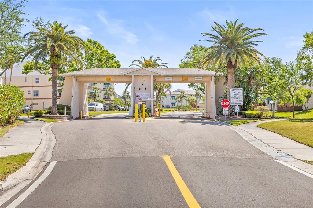 6575 99th Way North, Unit 22301 St. Petersburg, FL 33708 - Photo 54 of 55