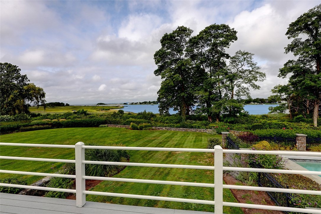 16 Oyster Point Warren, RI 02885 - Photo 18 of 38