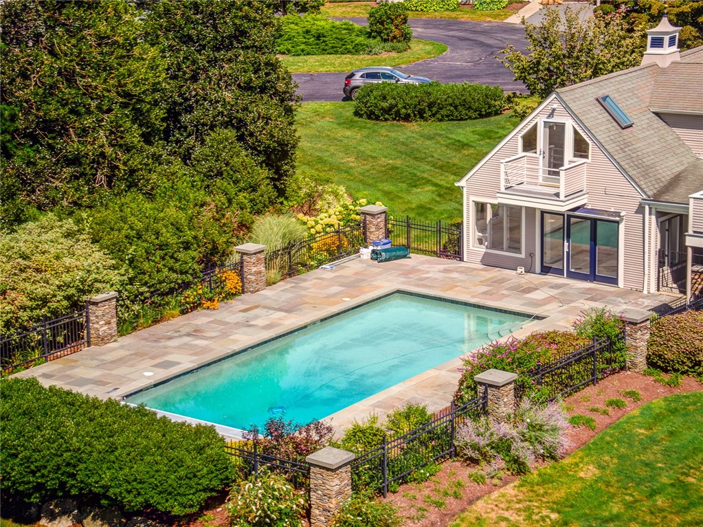 16 Oyster Point Warren, RI 02885 - Photo 33 of 38