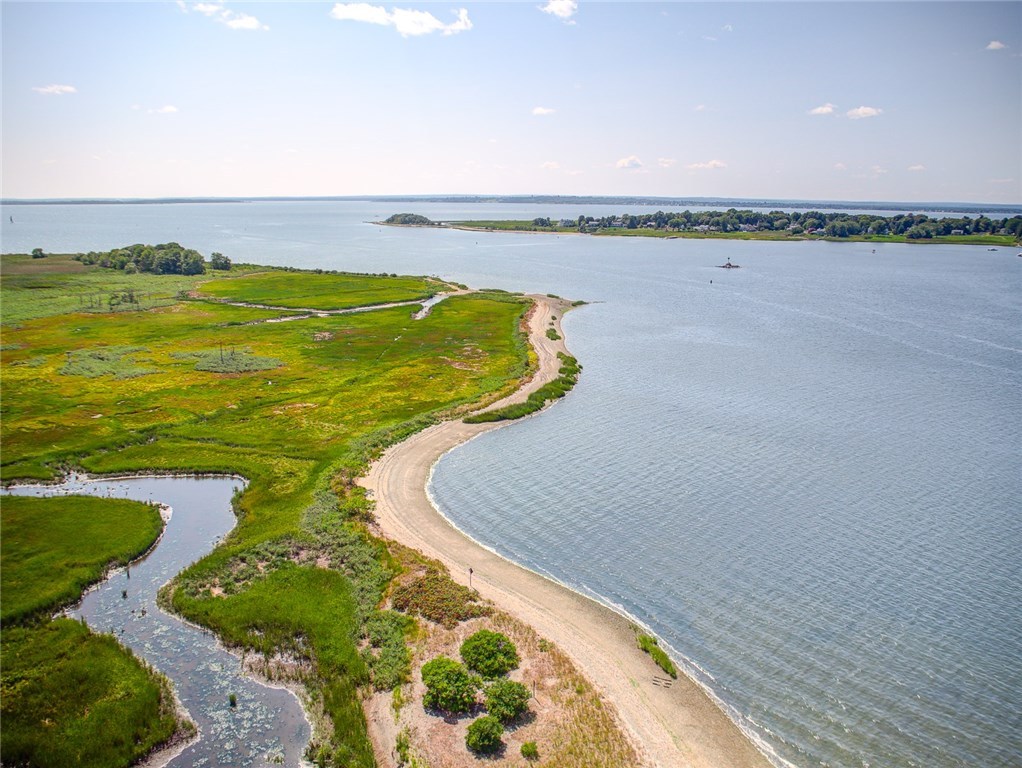 16 Oyster Point Warren, RI 02885 - Photo 5 of 38