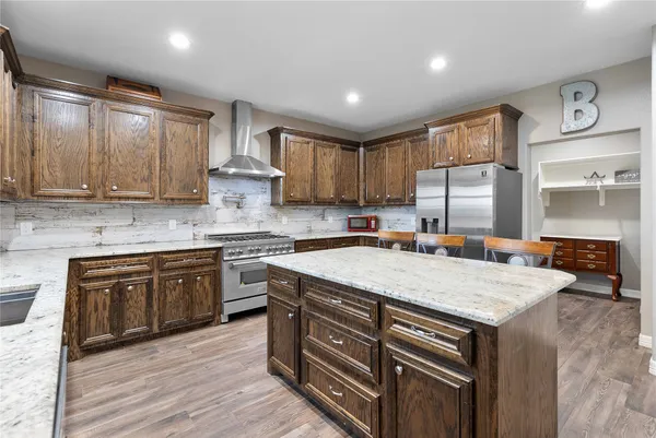 $865,000 | 757 County Road 109, Devers, TX 77538