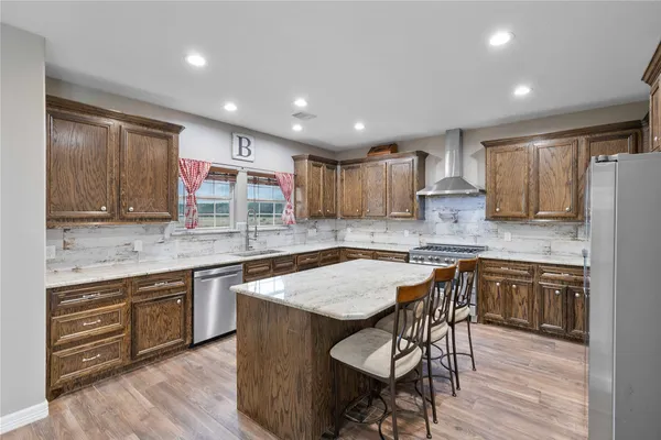 $865,000 | 757 County Road 109, Devers, TX 77538