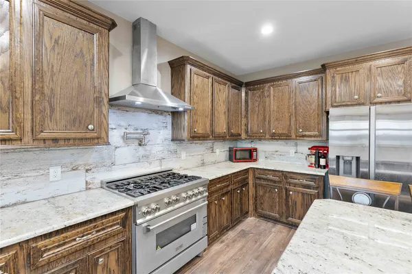 $865,000 | 757 County Road 109, Devers, TX 77538