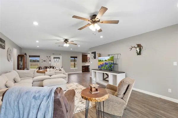 $865,000 | 757 County Road 109, Devers, TX 77538