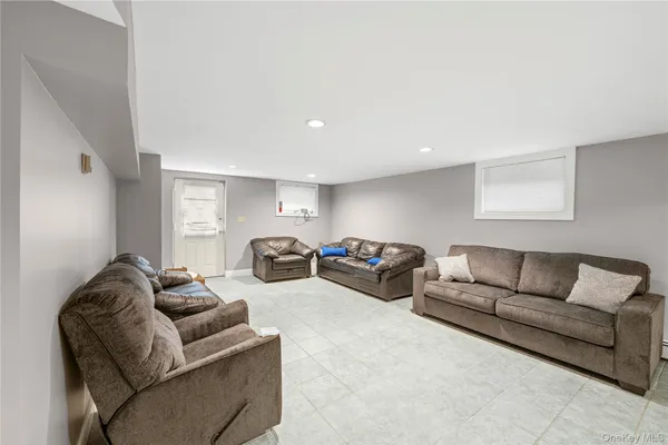 $2,180,000 | 34-08 210th Street | Bayside