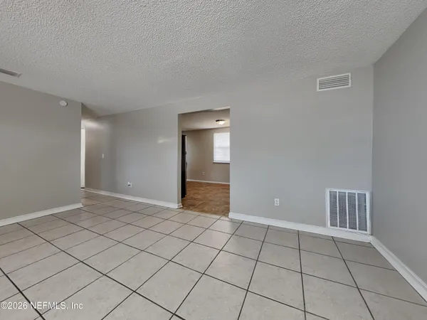 $1,295 | 11749 Kingfisher Lane East, Jacksonville, FL 32218