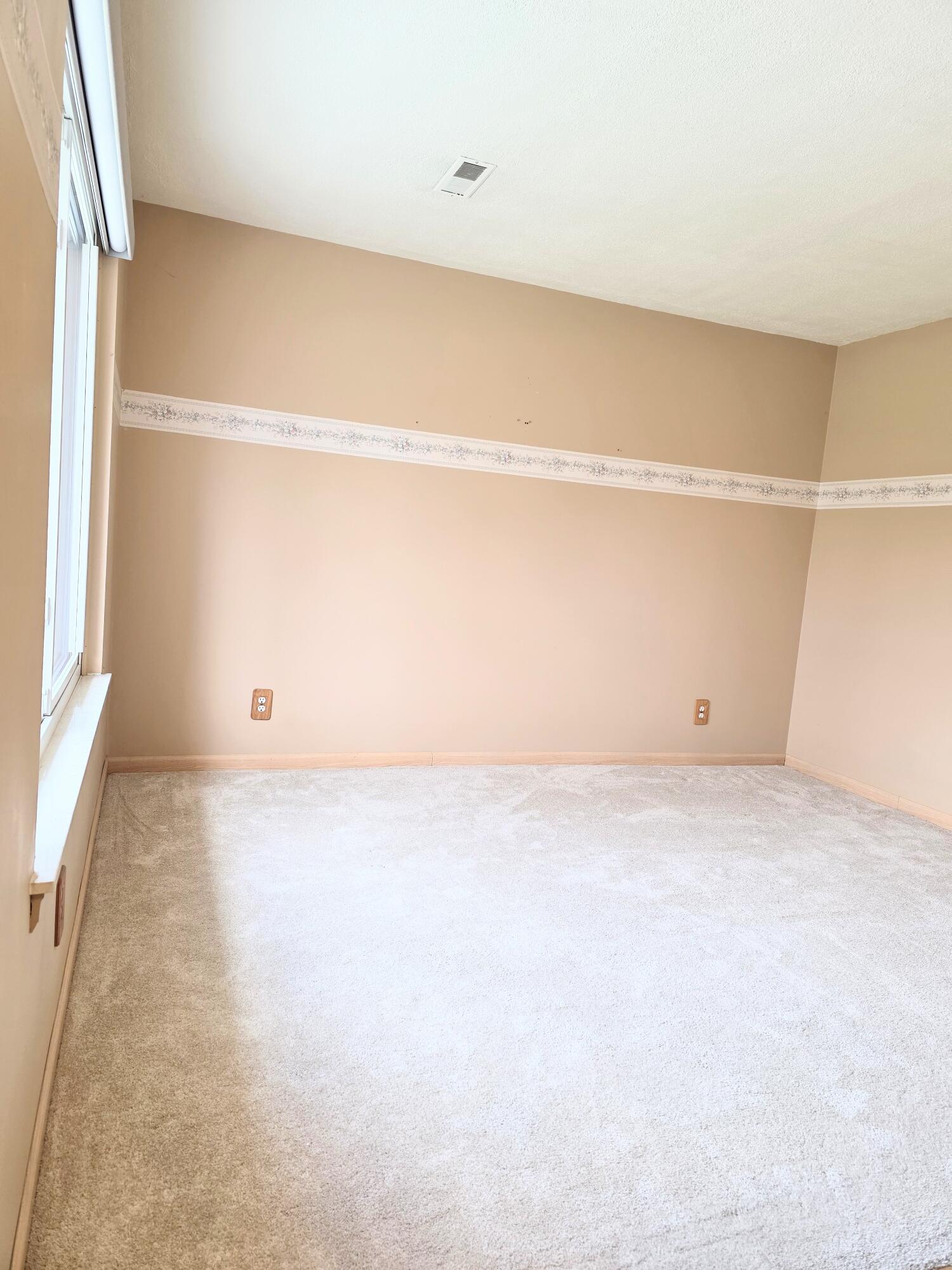 520 Rice Avenue Ypsilanti, MI 48197 - Photo 18 of 39 Rice Living Room 3