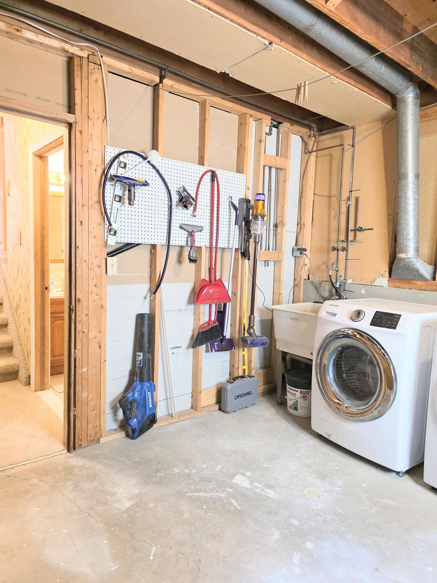 520 Rice Avenue Ypsilanti, MI 48197 - Photo 32 of 39 Rice Utility 1